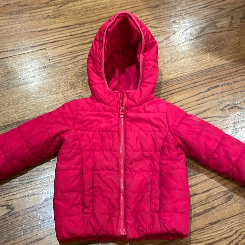 Baby Gap Pink Puffer Coat with Hood – Size 3T